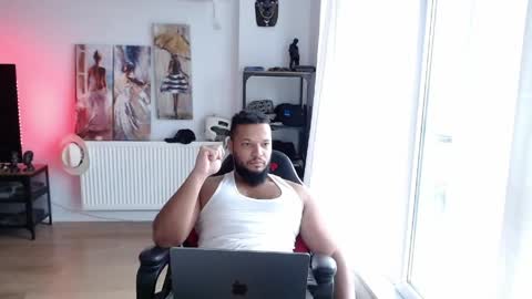 Kingsley online show from April 23, 12:29 pm