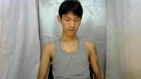 Snapshot of 0cir_asiansatisfy chatting on January 31, 8:54 am RICK online show from January 31, 8:54 am
