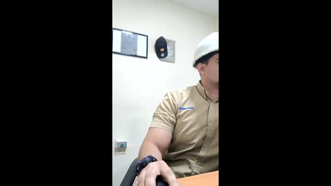 Officeboy online show from March 9, 1:05 pm