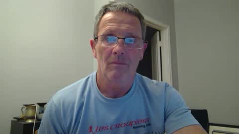 13glanmorfa online show from February 9, 4:17 am