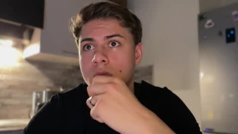 Lance online show from October 10, 4:23 pm