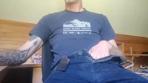 22_acacia_avenue online show from April 23, 3:14 pm