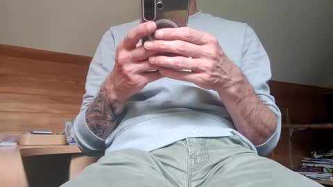 22_acacia_avenue online show from June 7, 2:24 pm