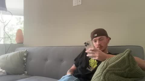 26sneakers online show from September 13, 6:31 pm