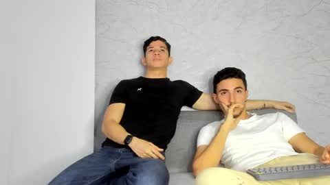 Snapshot of 2alexoconor chatting on December 28, 9:19 pm 2alexoconor online show from December 28, 9:19 pm
