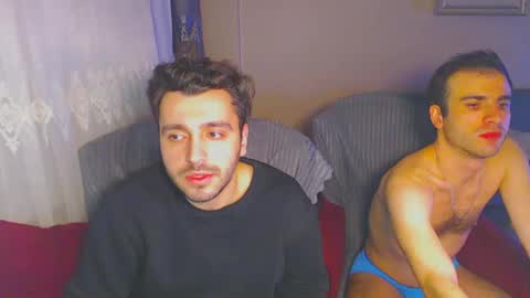 Snapshot of 2handsomeman chatting on January 13, 10:56 pm Berk online show from January 13, 10:56 pm