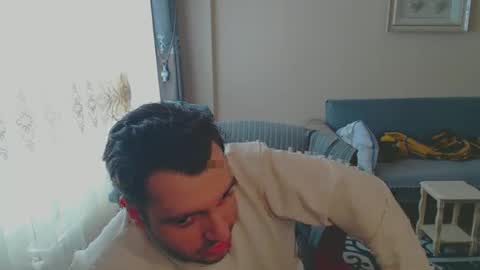 Snapshot of 2handsomeman chatting on January 26, 10:02 am Berk online show from January 26, 10:02 am