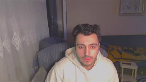 Snapshot of 2handsomeman chatting on February 6, 10:21 pm Berk online show from February 6, 10:21 pm