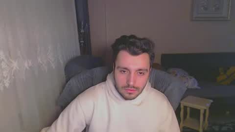 Snapshot of 2handsomeman chatting on February 12, 10:15 pm Berk online show from February 12, 10:15 pm