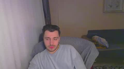 Snapshot of 2handsomeman chatting on March 2, 1:04 am Berk online show from March 2, 1:04 am