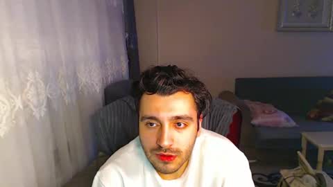 Snapshot of 2handsomeman chatting on December 4, 1:14 am Berk online show from December 4, 1:14 am