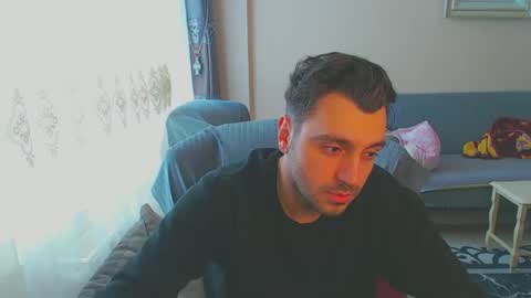 Snapshot of 2handsomeman chatting on December 16, 12:06 pm Berk online show from December 16, 12:06 pm