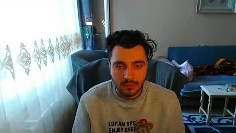 Snapshot of 2handsomeman chatting on December 20, 1:22 pm Berk online show from December 20, 1:22 pm