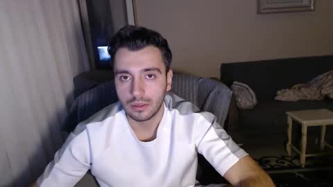 Snapshot of 2handsomeman chatting on September 30, 2:40 am Berk online show from September 30, 2:40 am