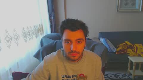 Snapshot of 2handsomeman chatting on January 9, 12:30 pm Berk online show from January 9, 12:30 pm
