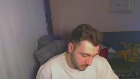 Snapshot of 2handsomeman chatting on February 26, 7:47 pm Berk online show from February 26, 7:47 pm