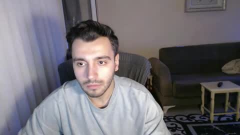 Snapshot of 2handsomeman chatting on September 25, 10:41 pm Berk online show from September 25, 10:41 pm
