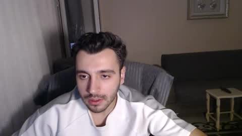Snapshot of 2handsomeman chatting on October 3, 10:37 pm Berk online show from October 3, 10:37 pm