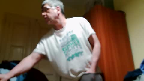 41bigdick41 online show from April 24, 5:32 am