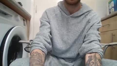 Snapshot of 420feetloverr420 chatting on September 25, 11:24 pm 420feetloverr420 online show from September 25, 11:24 pm