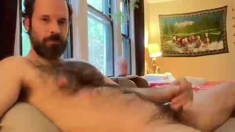 Snapshot of 4u_hairy_stud_4u chatting on October 9, 10:25 pm Hairy Stud online show from October 9, 10:25 pm