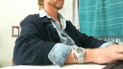 555tony555 online show from November 4, 10:55 pm