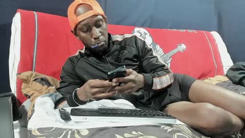 Snapshot of 5hbk chatting on December 26, 3:59 am Tettaz GetitJusy4ya online show from December 26, 3:59 am