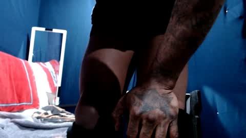 Snapshot of 5hbk chatting on December 12, 3:54 am Tettaz GetitJusy4ya online show from December 12, 3:54 am