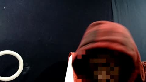 Snapshot of 5hbk chatting on December 6, 8:59 am Tettaz GetitJusy4ya online show from December 6, 8:59 am