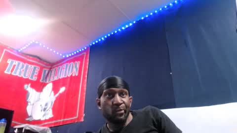 Snapshot of 5hbk chatting on September 23, 3:50 am Tettaz GetitJusy4ya online show from September 23, 3:50 am