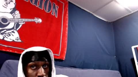 Snapshot of 5hbk chatting on February 10, 8:42 am Tettaz GetitJusy4ya online show from February 10, 8:42 am