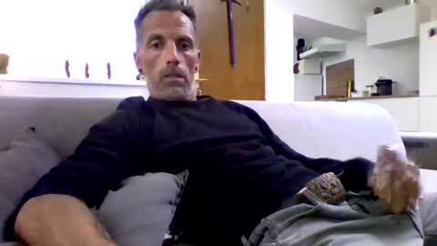 Num online show from October 19, 8:50 am