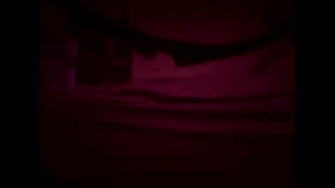 UnrealReVeaL   is my SnapChat... HMU online show from April 28, 7:35 am