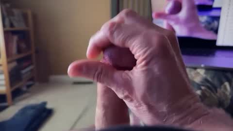 788194 online show from February 18, 8:15 pm