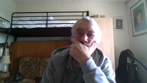 78kiss online show from April 4, 1:08 pm