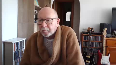 Snapshot of 7thsojourn chatting on February 26, 11:09 am Papi online show from February 26, 11:09 am