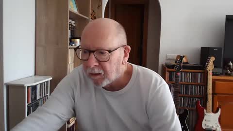 Snapshot of 7thsojourn chatting on February 23, 10:12 am Papi online show from February 23, 10:12 am