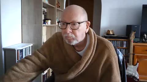 Snapshot of 7thsojourn chatting on February 9, 9:16 am Papi online show from February 9, 9:16 am