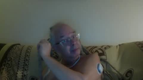 808dred online show from October 27, 10:17 am