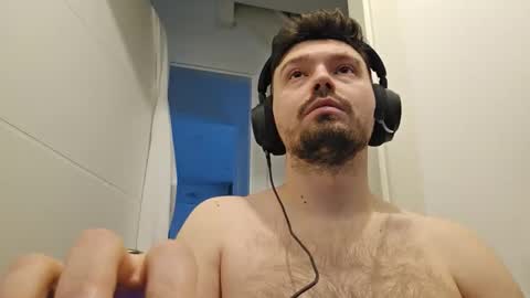 8inchdude93 online show from April 25, 6:49 am