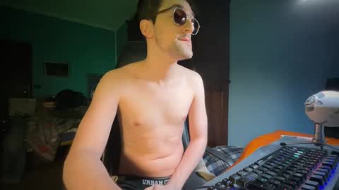 91stefisexy91 online show from February 9, 12:07 am