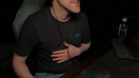 91stefisexy91 online show from April 10, 9:00 pm