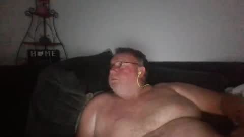 9gecko696969 online show from February 18, 9:54 am