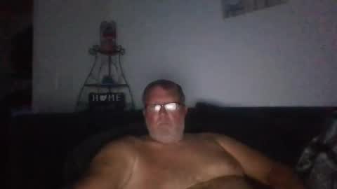 9gecko696969 online show from September 16, 8:37 am