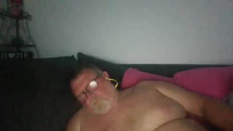 9gecko696969 online show from January 11, 9:57 am