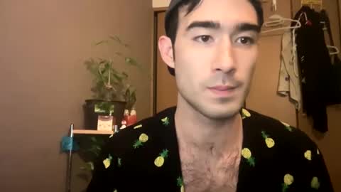 9thislandd online show from December 15, 11:12 am