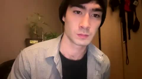 9thislandd online show from January 25, 6:12 am