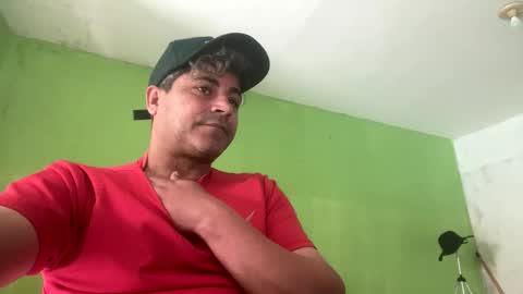Snapshot of 9vinhocamshow chatting on September 27, 11:41 am 9vinhocamshow online show from September 27, 11:41 am