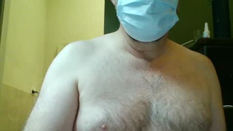 __aussie___ online show from April 2, 11:12 pm