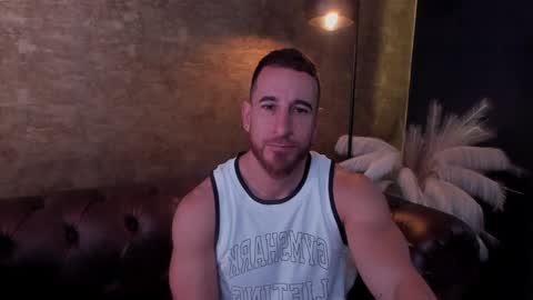 Snapshot of _adamcoper_ chatting on January 18, 3:05 pm _adamcoper_ online show from January 18, 3:05 pm